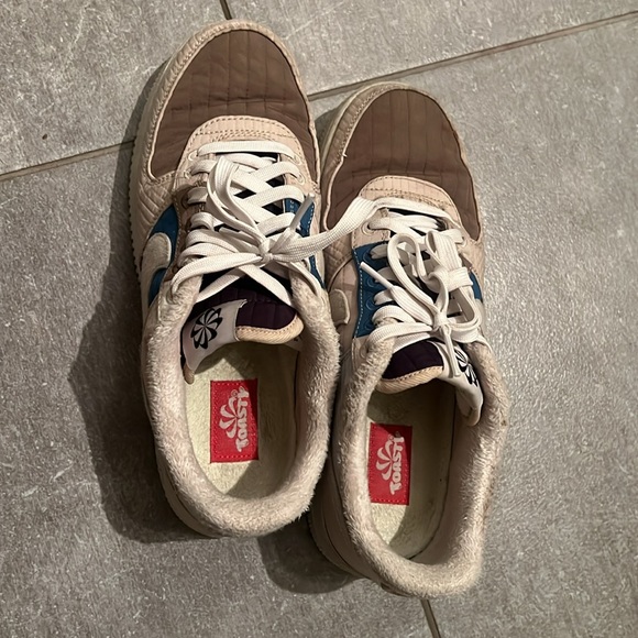 Air Force 1 - Picture 2 of 11